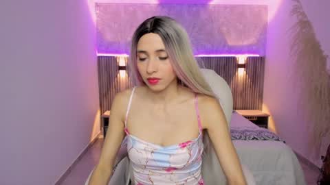 Emily online show from January 7, 3:24 am