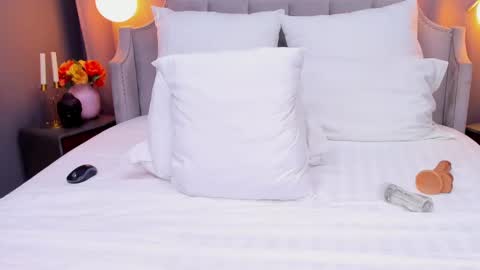 EMMA online show from March 12, 11:22 pm