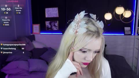 Emily online show from December 23, 12:35 am