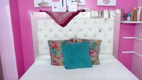              online show from December 31, 12:32 am