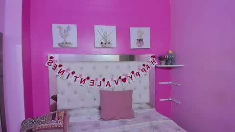              online show from February 6, 10:43 pm