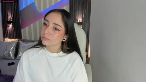 Emily online show from January 29, 2:32 pm