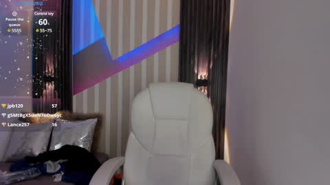 Emily online show from February 7, 7:59 pm