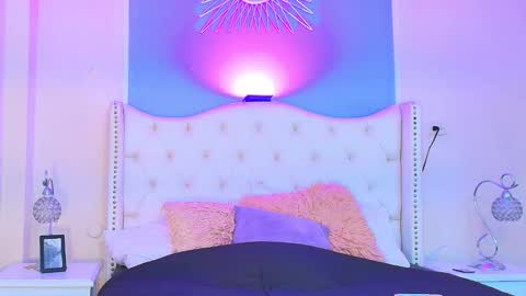 Emily online show from October 2, 9:44 pm