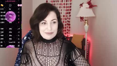 Snapshot of emily_midlton chatting on March 4, 5:24 pm Emily online show from March 4, 5:24 pm