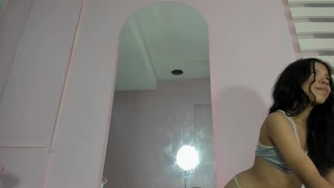 Emily online show from February 17, 3:31 pm