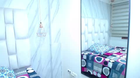 Emily Trujillo online show from January 24, 8:32 pm