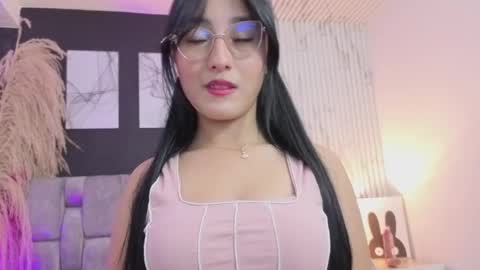 emily_vermont online show from September 21, 3:30 am