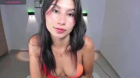 Emi online show from September 10, 8:53 pm