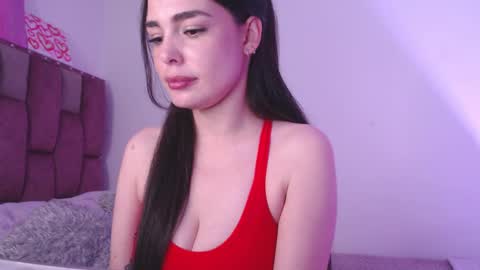 Snapshot of emily_w2 chatting on February 18, 2:49 am emily_w2 online show from February 18, 2:49 am