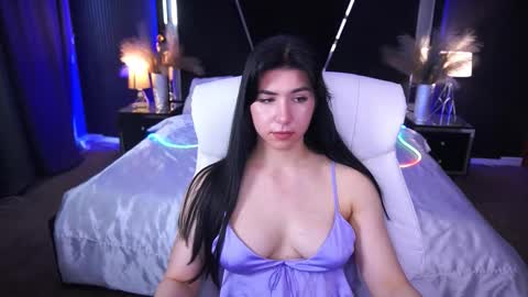 Emy online show from October 10, 8:13 am