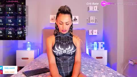 Snapshot of emilycoast chatting on October 25, 7:08 pm Emi Fit online show from October 25, 7:08 pm