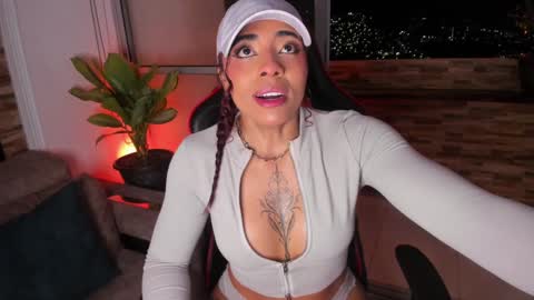 emily online show from December 23, 6:22 am