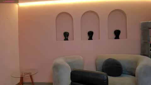 Emily online show from October 18, 3:53 am