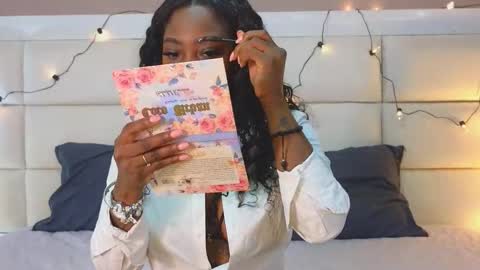 Emily Kissx online show from November 20, 12:38 pm