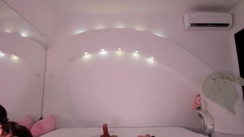 emmy i see you 6pm online show from March 8, 4:23 am