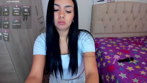 Emily online show from December 23, 5:22 pm