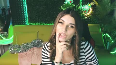 Emily online show from December 21, 5:14 am