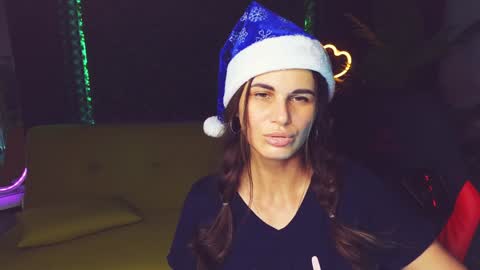 Emily online show from December 22, 11:00 am