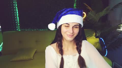 Emily online show from December 24, 4:44 am