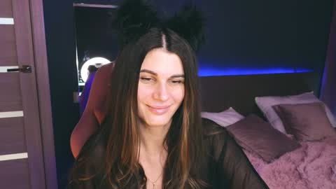 Emily online show from January 19, 4:44 am