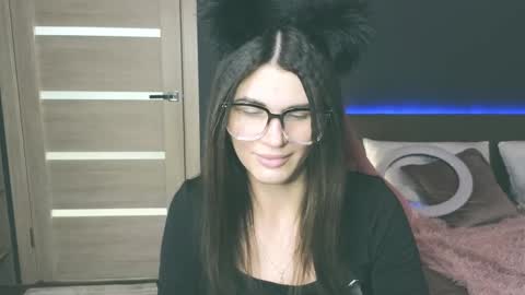 Emily online show from February 9, 4:57 am