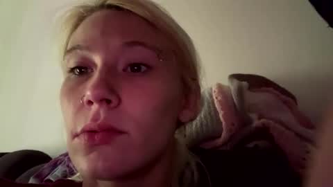 emilywarren296 online show from October 5, 1:31 pm