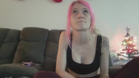 emilywarren296 online show from November 6, 12:33 am