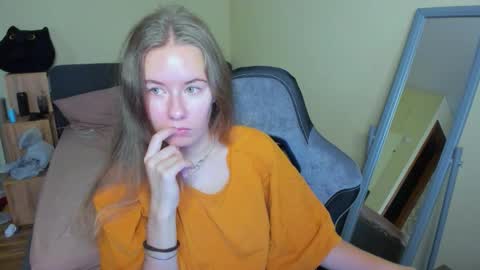 Emily online show from September 20, 9:10 am