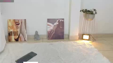 Eimy online show from September 8, 11:48 pm