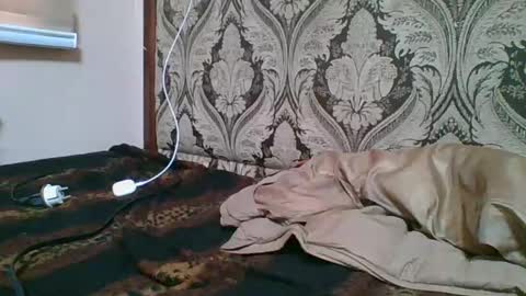 Snapshot of emma_991 chatting on January 19, 10:06 am emma_991 online show from January 19, 10:06 am