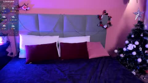 emma_adorablle online show from December 9, 5:07 am