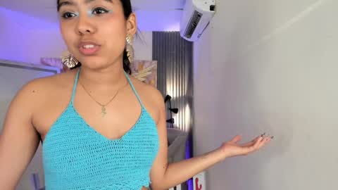 Alice online show from January 15, 6:08 pm