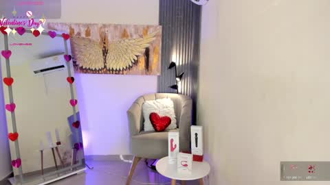 Alice online show from January 31, 3:33 pm