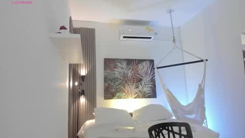 Alice online show from November 28, 12:08 pm