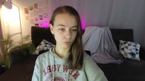 emma_chaser online show from November 29, 7:44 am