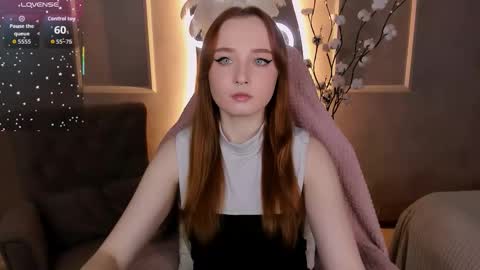  Emma   online show from November 20, 5:51 am