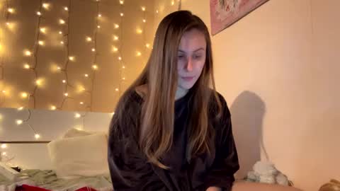 emma_just online show from February 20, 10:48 am