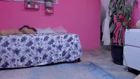 whises lits        online show from January 17, 12:21 pm