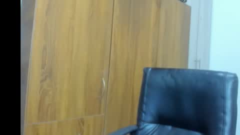 whises lits        online show from October 15, 11:38 pm