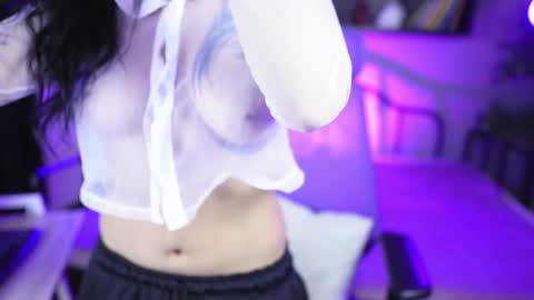 Emma online show from October 9, 4:43 am