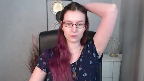 emma online show from January 20, 1:11 pm