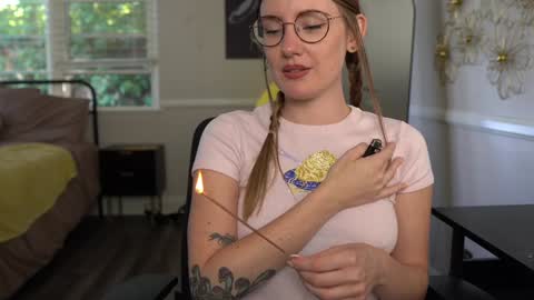 Emma Ruby online show from September 22, 5:59 pm