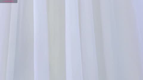 Snapshot of emma_torres__ chatting on January 13, 11:52 am Ema online show from January 13, 11:52 am