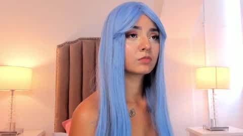 Snapshot of emma_torres__ chatting on February 26, 2:57 pm Ema online show from February 26, 2:57 pm