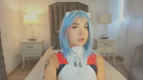 Snapshot of emma_torres__ chatting on October 13, 12:16 pm Ema online show from October 13, 12:16 pm