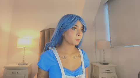 Snapshot of emma_torres__ chatting on October 27, 12:20 pm Ema online show from October 27, 12:20 pm