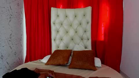 EMMA online show from November 27, 8:11 pm