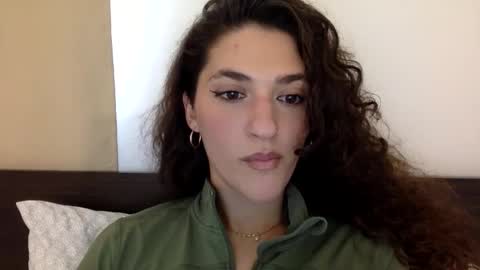 Emma online show from January 16, 8:25 pm