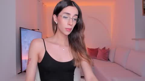 Emma voger online show from September 12, 2:11 am